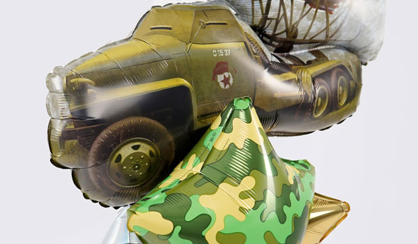 Фонтан из фольгированных шаров к 23 февраля