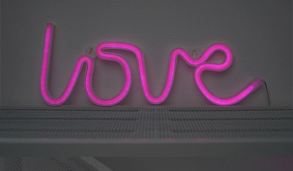 Неоновые вывески