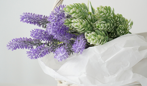 Композиция корзина с лавандой 