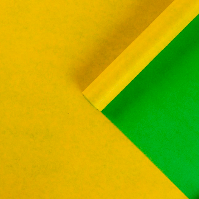 Крафт-бумага упаковочная беленая "Двухцветная Зеленый + Желтый" / рулон 
