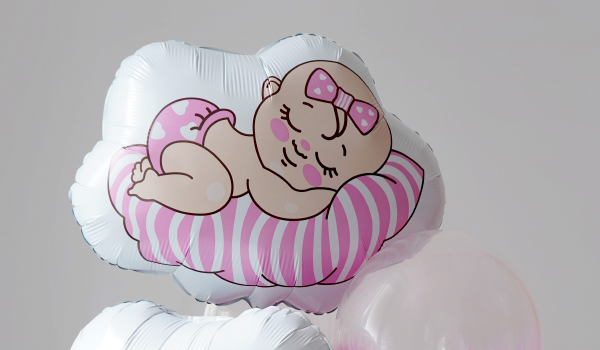 Фонтан Малышка в облаках