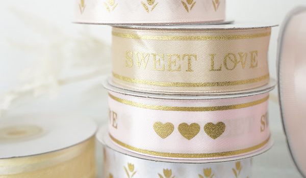 Ленты атласные