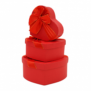 Набор подарочных коробок 3 в 1 "Сердце с бантом" Красный